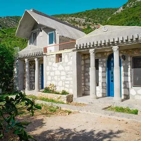 Heredot's House Jaktstuga