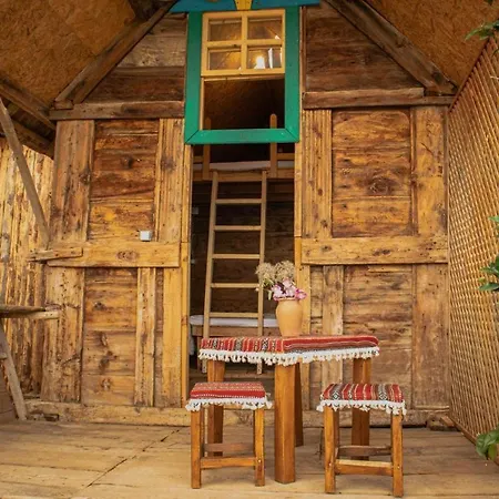 Heredot's House Lodge